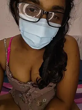 Watch sexybolegirl live on EroticFlix - High definition streams
