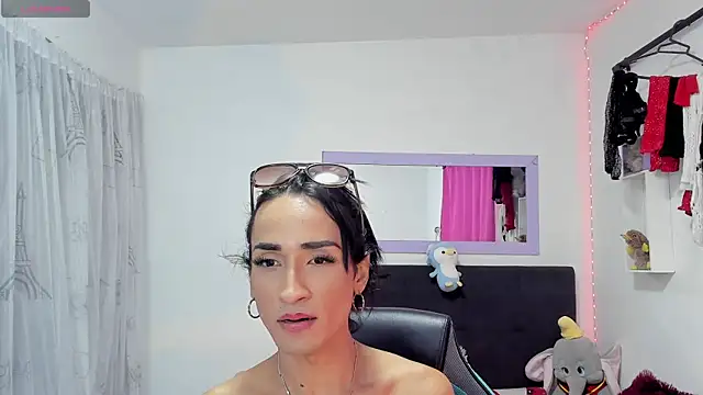 Hanna_long webcam