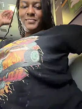 Watch GirthGoddessCoco live on EroticFlix - High definition streams