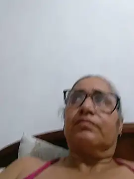 _candi live cam on StripChat