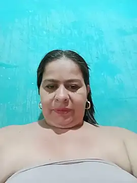 samara_69 (F young) - Chupar dildo. Y morder