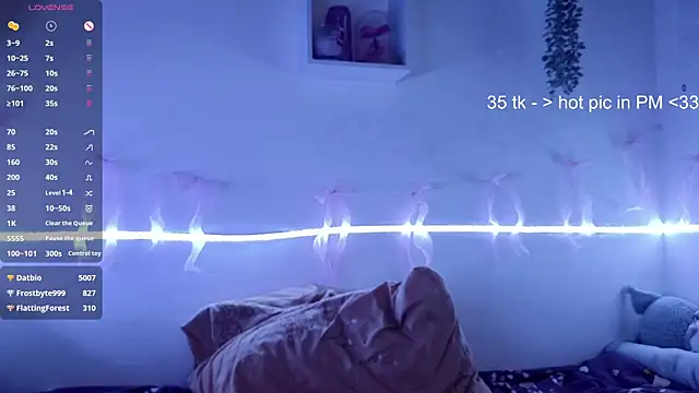CucKuhta live cam on StripChat