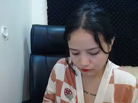 Welodynne - Female webcam sex chat