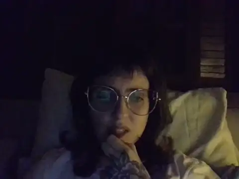 cathyfire (F young) - striptease