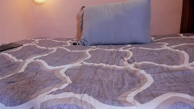 ale_cam (F young) - twerk