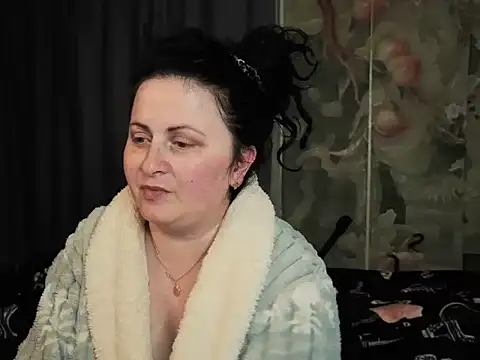 Watch Lillian2 live on EroticFlix - High definition streams