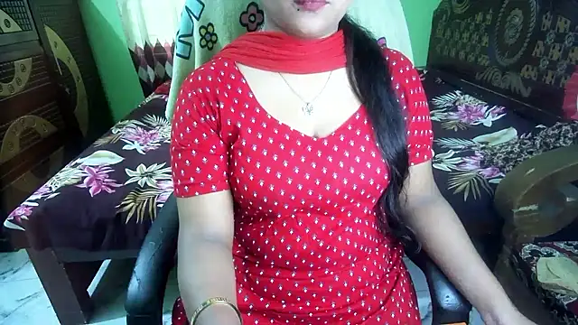 BengaliQueenStar webcam