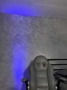 RoccoSaenz live cam on StripChat