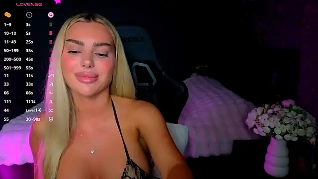 Ayla__Demir webcam
