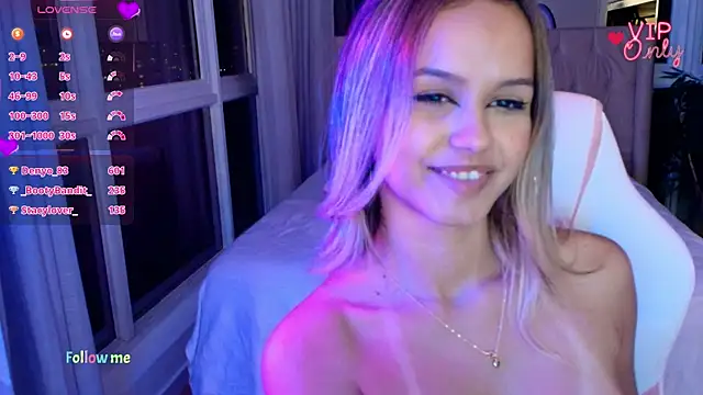 Stacy_Tyler webcam