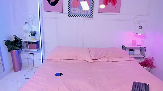 Sharon_Adamss webcam