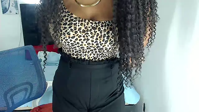 Watch yeli_xxx live on EroticFlix - High definition streams