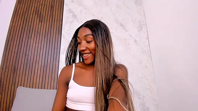 Mistt_Mia webcam
