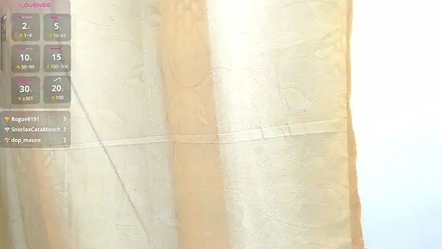 dark_dreams_ webcam