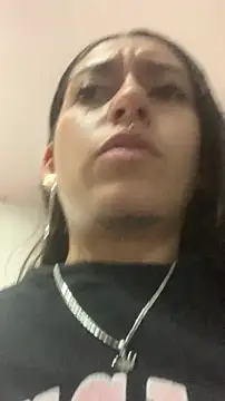 DulceLatinaxo webcam
