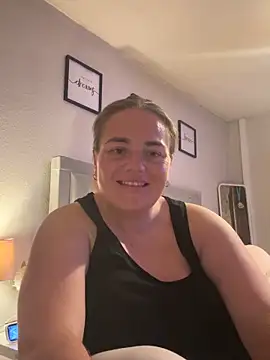 Watch Bustygem_ live on EroticFlix - High definition streams