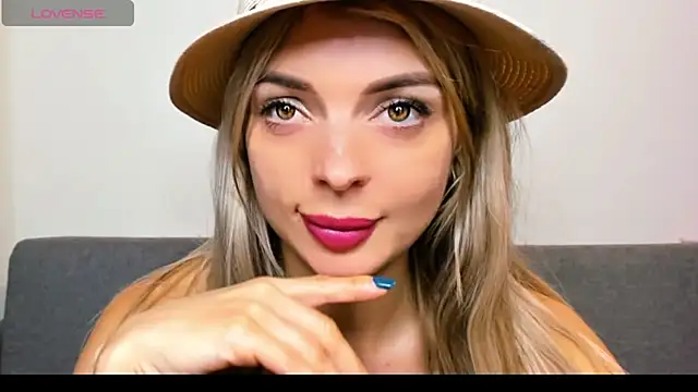 _ellen_meow_ webcam