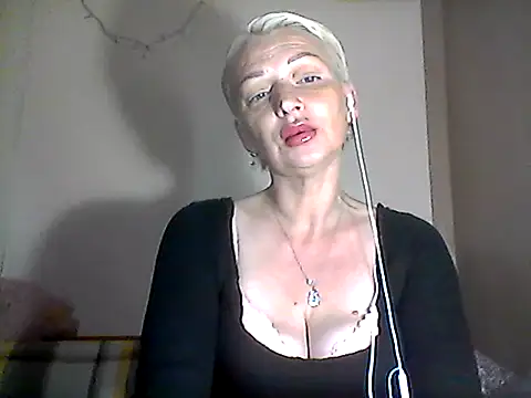 MaryJane441 webcam