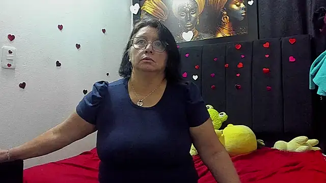 Evaaross_2345 webcam