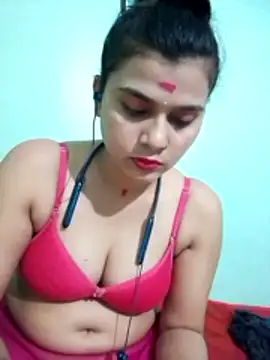 Kiara-Sharma webcam