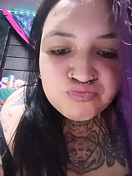Lu_Bbw webcam