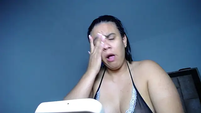 tiffany__pink webcam