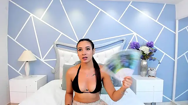 EmmaFosther live cam on StripChat