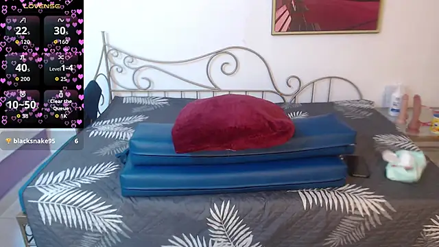 Roxanne_vale webcam