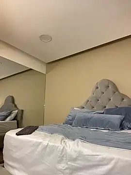 AlmaraRouge webcam