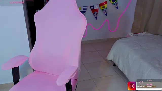Victoryyy_ webcam