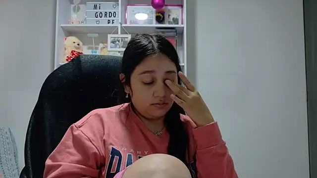 KOREN_JALAA webcam