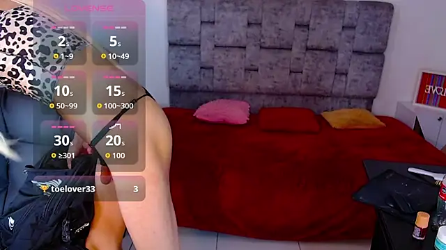 Realbadbxtch_ webcam