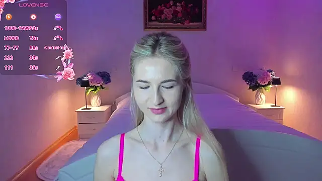 Julie_Blaze webcam