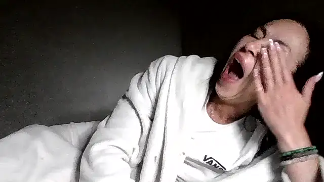JulianaGold1 webcam