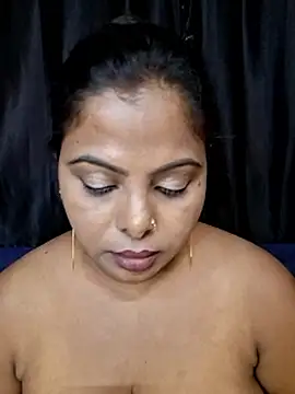 Sexyhina321 webcam