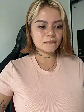 _CuteGirls_ webcam