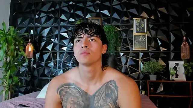 elliot_colton webcam