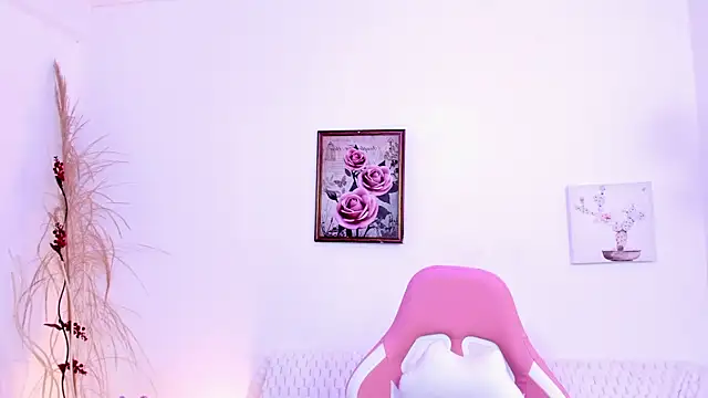 EmmaMyers1 webcam