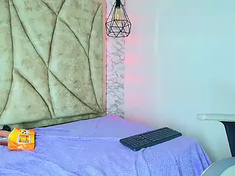 leri_rose_ webcam