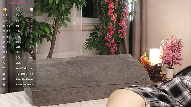 Watch TerrieDeniro live on EroticFlix - High definition streams