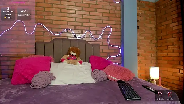 Lia_roselle webcam
