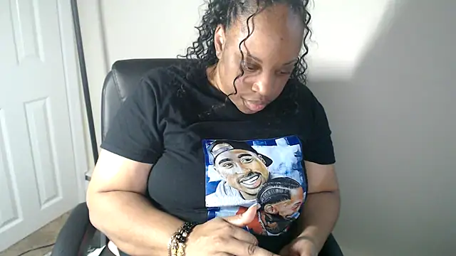 Sexymona1218