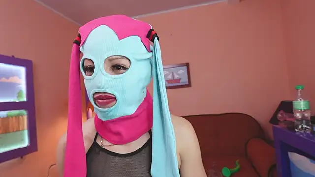 Watch miss__wanda live on EroticFlix - High definition streams