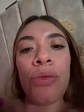 valery_mora (F young) - make me squirt hmmm