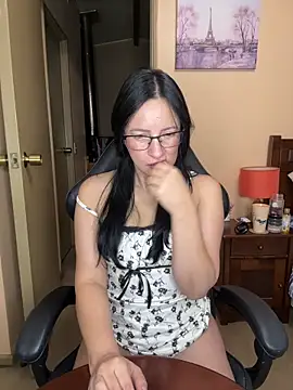 valeriavixen - ValeriaVixen's free webcam - UK Sex Cams
