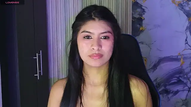 Watch LissaWiild live on EroticFlix - High definition streams