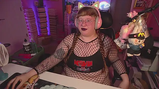 FatVeronica webcam