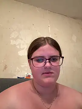 CurvyPaar2 webcam