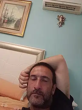 DanTrov79 webcam