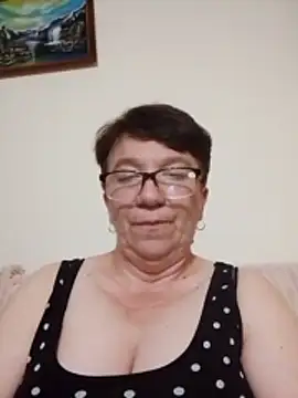 ketqueen101 - KetQueen101's free webcam - UK Sex Cams